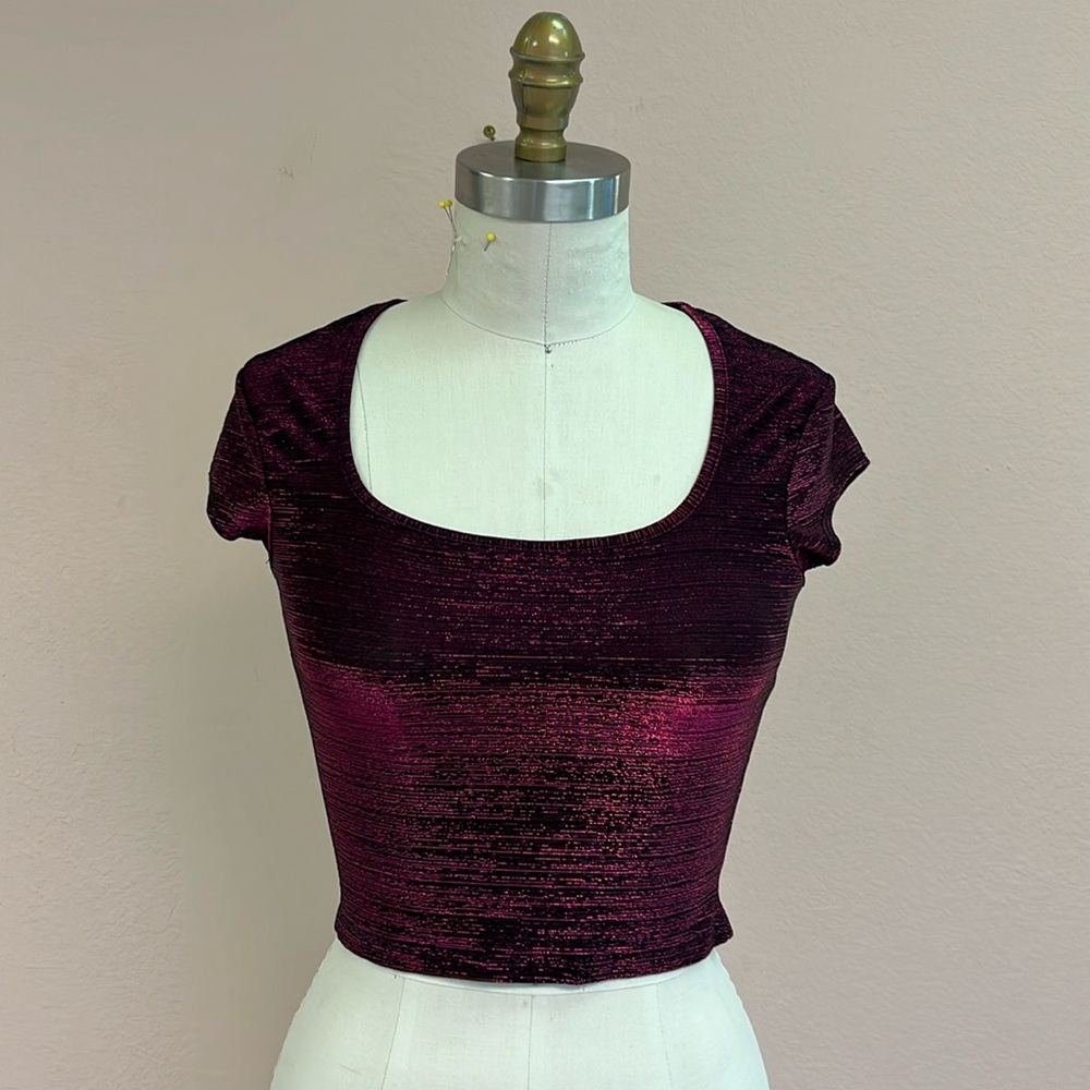 Y2K pink metallic crop tee
